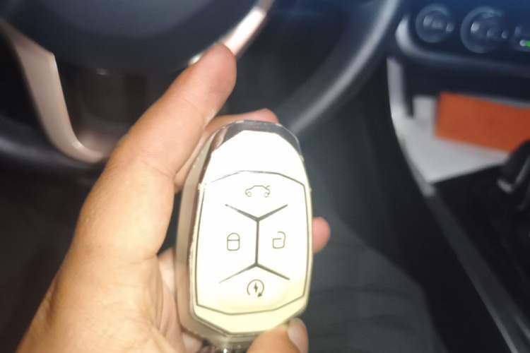 Used Lynk & Co 01 2017 2.0T Two-Wheel Drive Pro Edition Vehicle Key