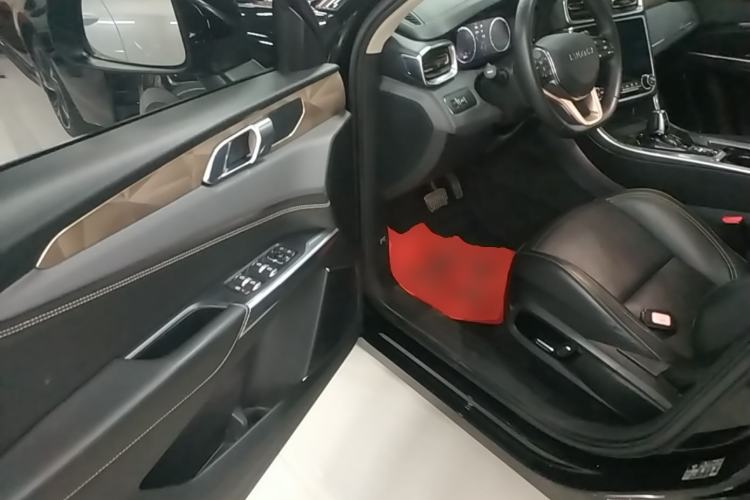 Used Lynk & Co 01 2018 2.0T Two-Wheel-Drive + Version Driver Seat
