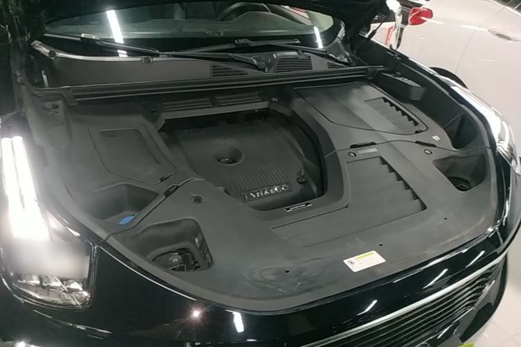 Used Lynk & Co 01 2018 2.0T Two-Wheel-Drive + Version Engine Bay