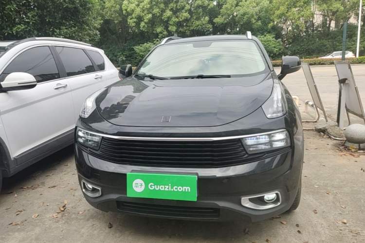 Used Lynk & Co 01 2018 2.0T Two-Wheel-Drive + Version Front