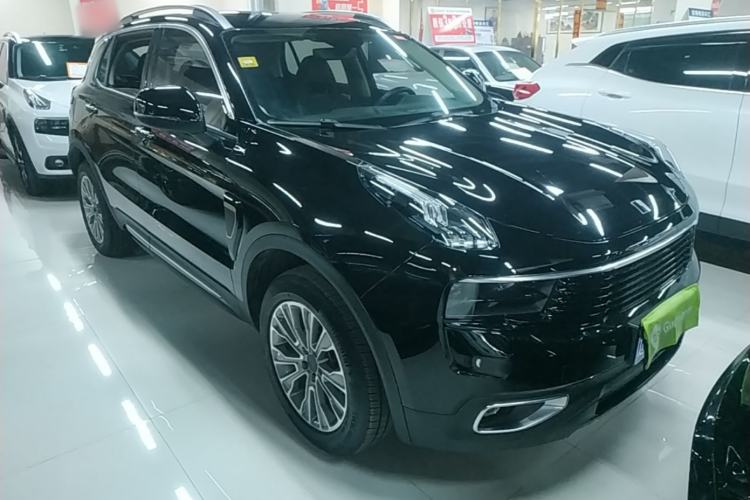 Used Lynk & Co 01 2018 2.0T Two-Wheel-Drive + Version Front Right 45 Deg