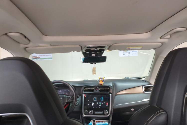 Used Lynk & Co 01 2018 2.0T Two-Wheel-Drive + Version Headliner