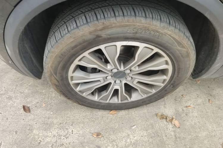 Used Lynk & Co 01 2018 2.0T Two-Wheel-Drive + Version Left Front Wheel Hub