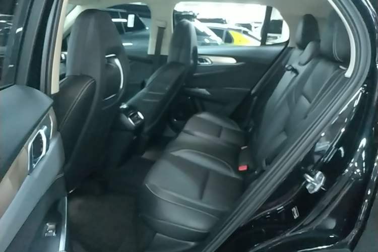 Used Lynk & Co 01 2018 2.0T Two-Wheel-Drive + Version Left Rear Seat