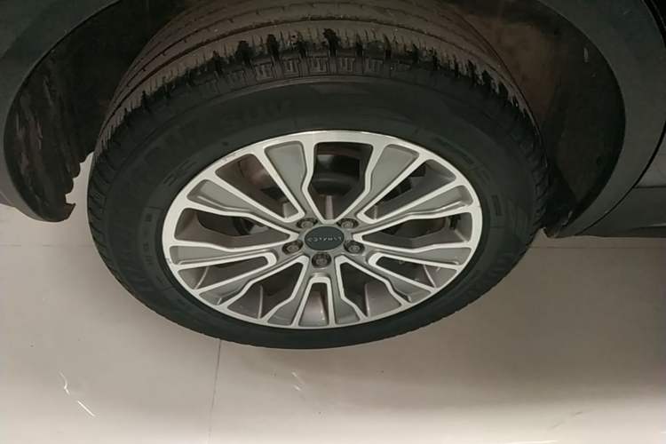 Used Lynk & Co 01 2018 2.0T Two-Wheel-Drive + Version Right Rear Wheel Hub