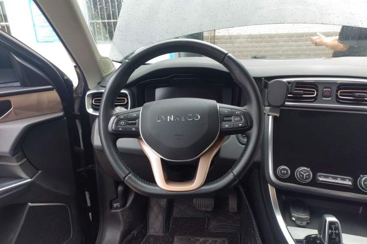 Used Lynk & Co 01 2018 2.0T Two-Wheel-Drive + Version Steering Wheel