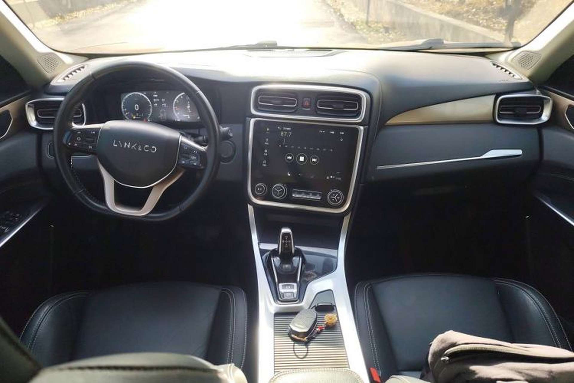 Used Lynk & Co 01 2018 2.0T Two-Wheel-Drive + Version Center Console