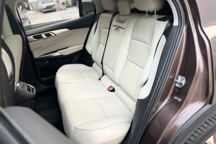 Used Lynk & Co 01 2018 2.0T Two-Wheel-Drive + Version Interior 10