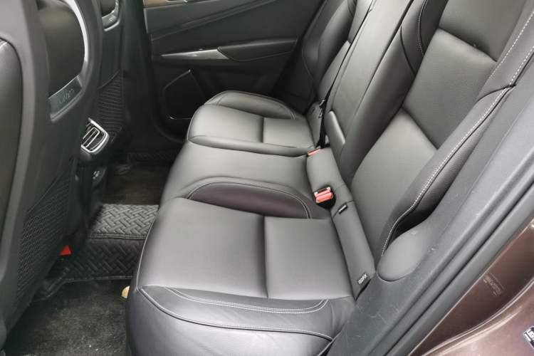 Used Lynk & Co 01 2018 2.0T Two-Wheel-Drive + Version Left Rear Seat