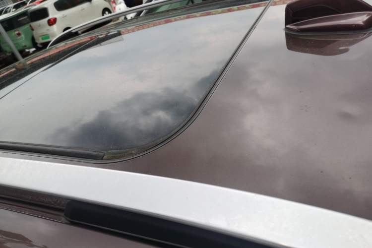 Used Lynk & Co 01 2018 2.0T Two-Wheel-Drive + Version Roof