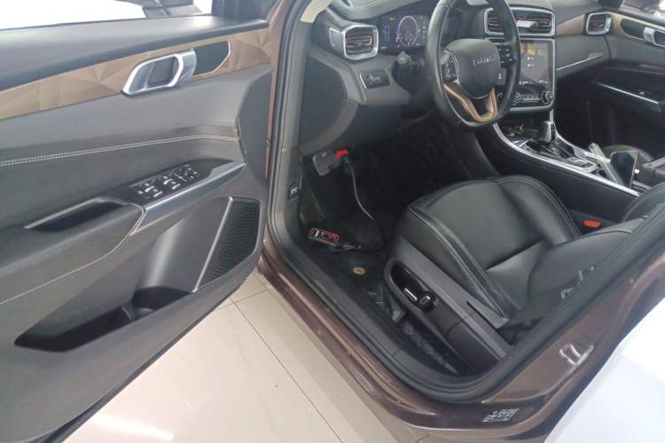 Used Lynk & Co 01 2018 2.0T Two-Wheel-Drive + Version Driver Seat