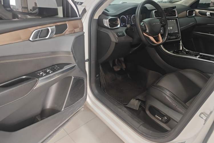 Used Lynk & Co 01 2018 2.0T Two-Wheel-Drive + Version Driver Seat