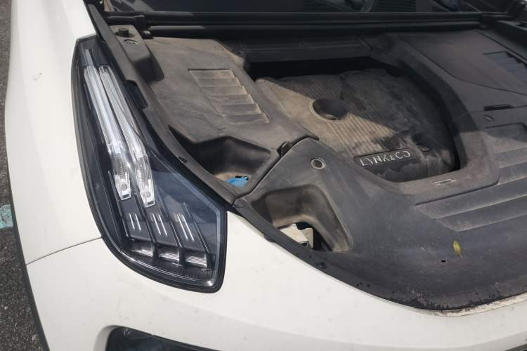 Used Lynk & Co 01 2018 2.0T Two-Wheel-Drive + Version Engine Bay Right
