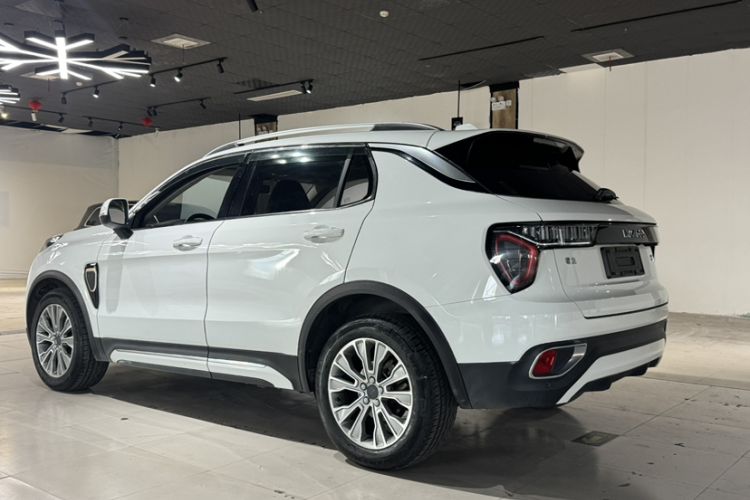 Used Lynk & Co 01 2018 2.0T Two-Wheel-Drive + Version Exterior 5