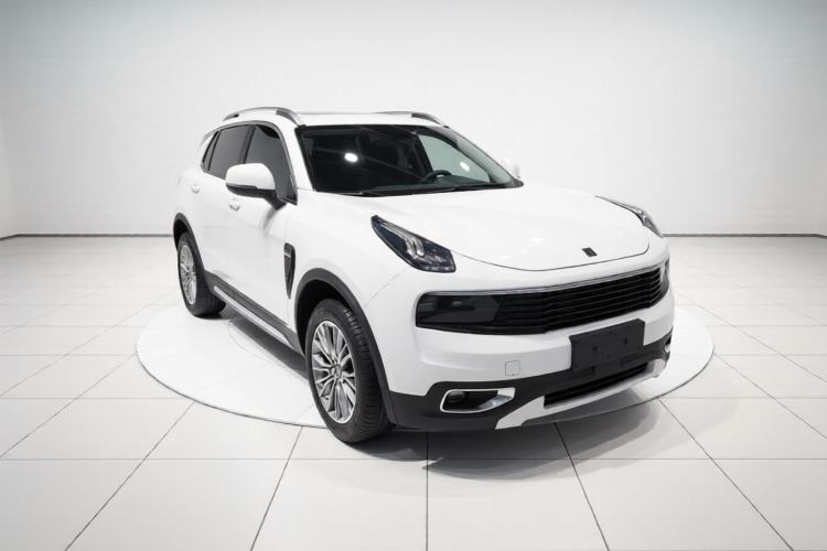 Used Lynk & Co 01 2018 2.0T Two-Wheel-Drive + Version Front Right 45 Deg
