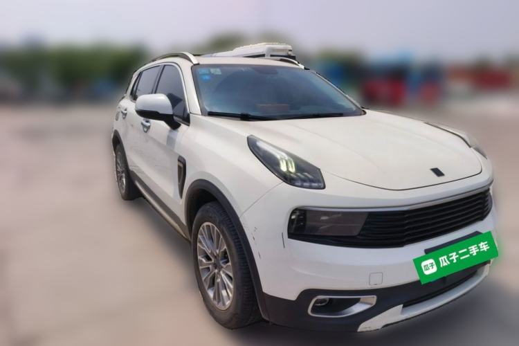 Used Lynk & Co 01 2018 2.0T Two-Wheel-Drive + Version Front Right 45 Deg
