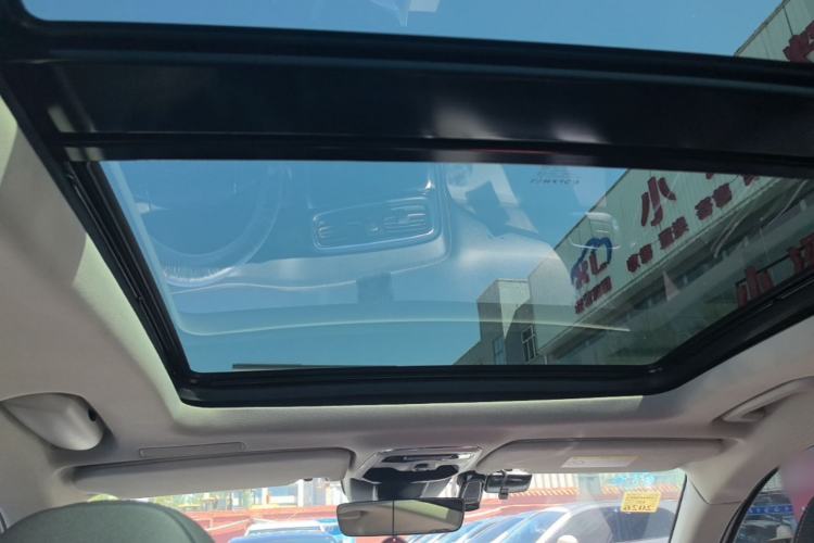 Used Lynk & Co 01 2018 2.0T Two-Wheel-Drive + Version Headliner