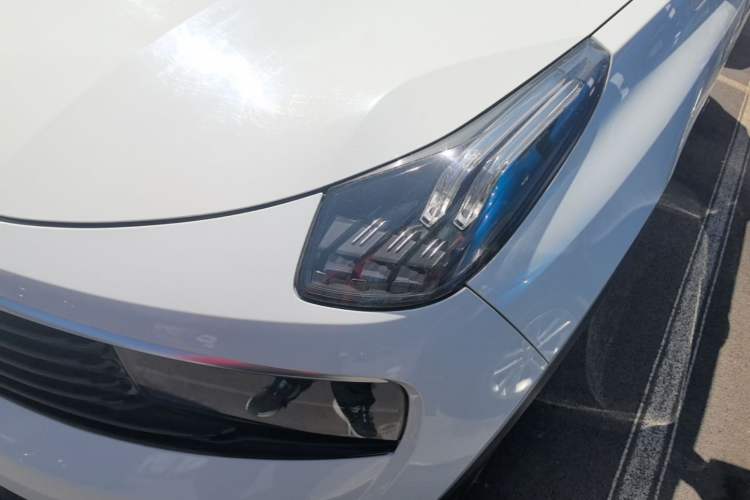 Used Lynk & Co 01 2018 2.0T Two-Wheel-Drive + Version Left Front Headlight