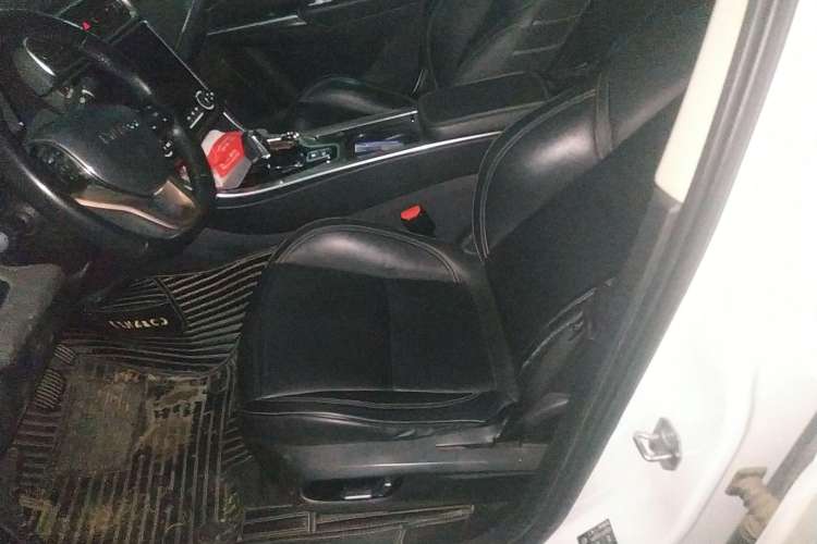 Used Lynk & Co 01 2018 2.0T Two-Wheel-Drive + Version Left Front Seat