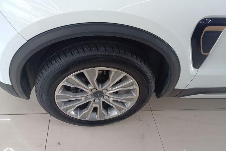Used Lynk & Co 01 2018 2.0T Two-Wheel-Drive + Version Left Front Wheel Hub