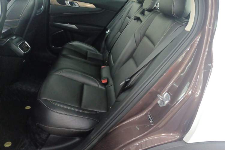 Used Lynk & Co 01 2018 2.0T Two-Wheel-Drive + Version Left Rear Seat