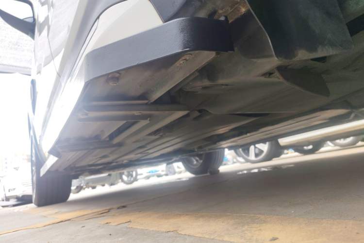 Used Lynk & Co 01 2018 2.0T Two-Wheel-Drive + Version Left Side Sill