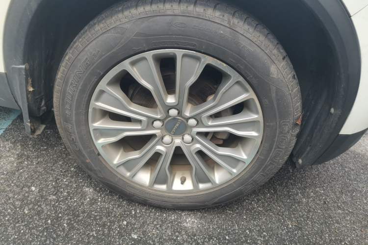 Used Lynk & Co 01 2018 2.0T Two-Wheel-Drive + Version Right Front Wheel Hub