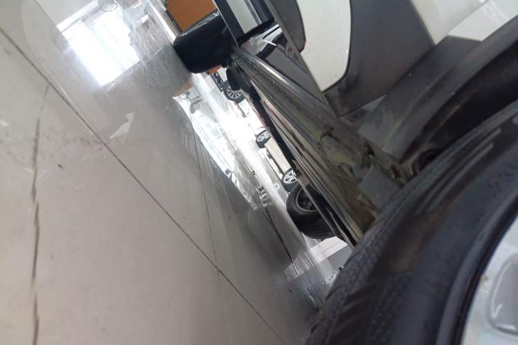 Used Lynk & Co 01 2018 2.0T Two-Wheel-Drive + Version Right Side Sill