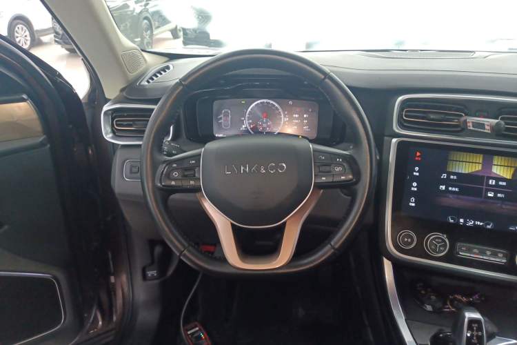 Used Lynk & Co 01 2018 2.0T Two-Wheel-Drive + Version Steering Wheel