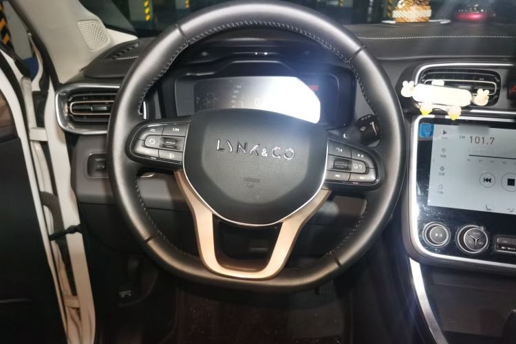 Used Lynk & Co 01 2018 2.0T Two-Wheel-Drive + Version Steering Wheel