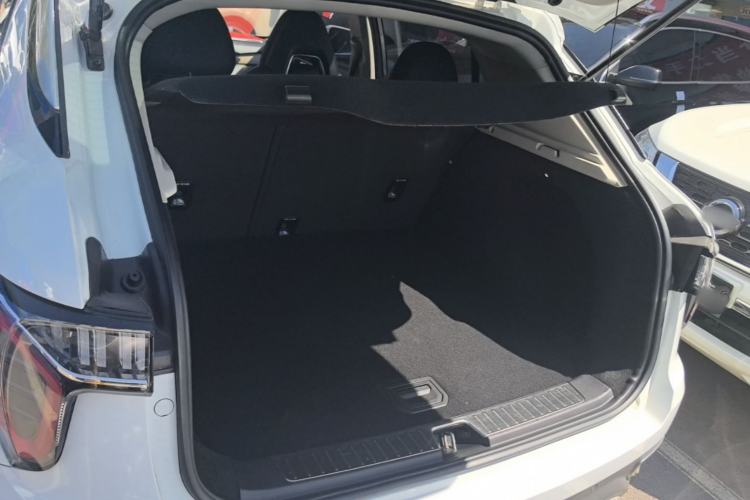 Used Lynk & Co 01 2018 2.0T Two-Wheel-Drive + Version Trunk