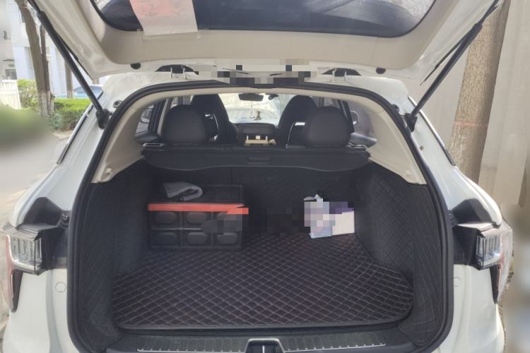 Used Lynk & Co 01 2018 2.0T Two-Wheel-Drive + Version Trunk