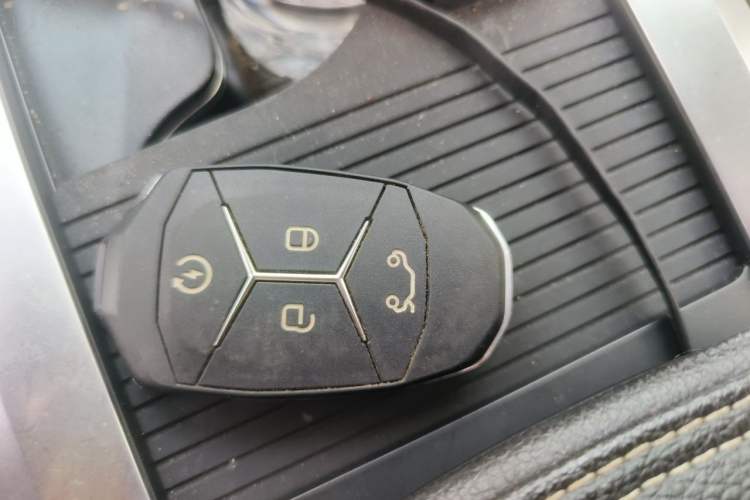 Used Lynk & Co 01 2018 2.0T Two-Wheel-Drive + Version Vehicle Key