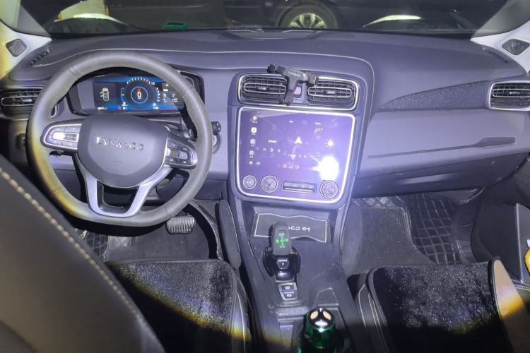 Used Lynk & Co 01 2019 2.0T Two-Wheel-Drive Pro Version China VI Standard Center Console
