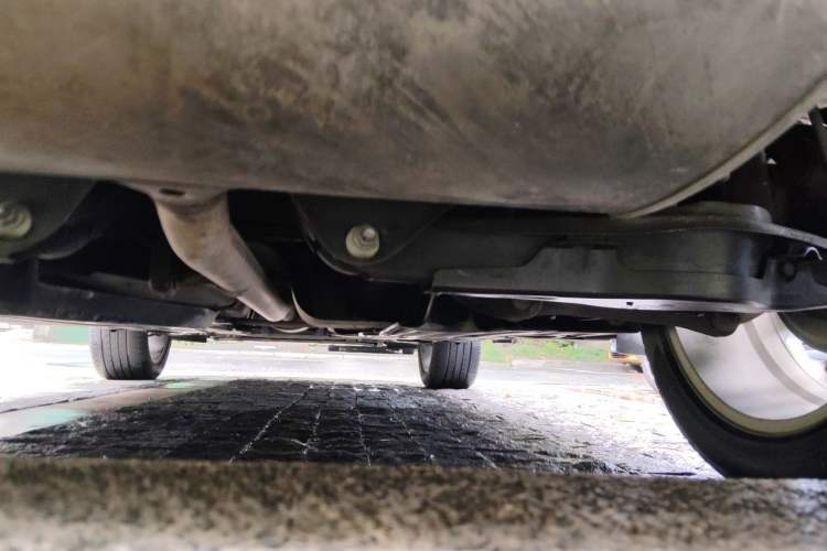 Used Lynk & Co 01 2019 2.0T Two-Wheel-Drive Pro Version China VI Standard Chassis Rear