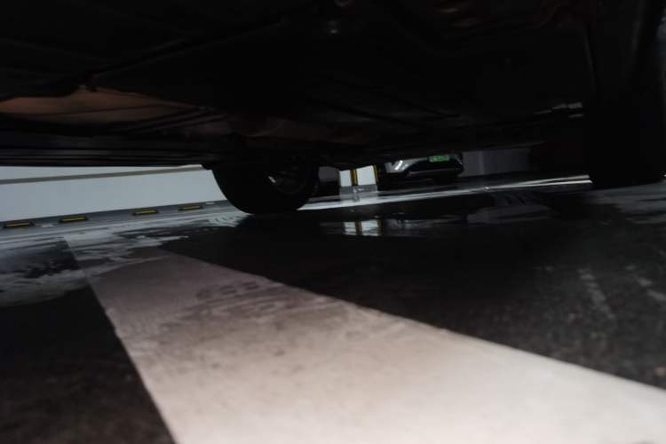 Used Lynk & Co 01 2019 2.0T Two-Wheel-Drive Pro Version China VI Standard Chassis Rear Right