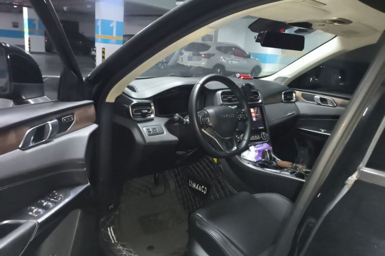 Used Lynk & Co 01 2019 2.0T Two-Wheel-Drive Pro Version China VI Standard Driver Seat