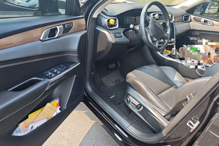 Used Lynk & Co 01 2019 2.0T Two-Wheel-Drive Pro Version China VI Standard Driver Seat