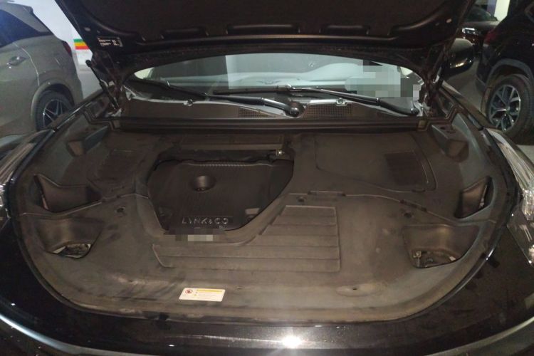 Used Lynk & Co 01 2019 2.0T Two-Wheel-Drive Pro Version China VI Standard Engine Bay