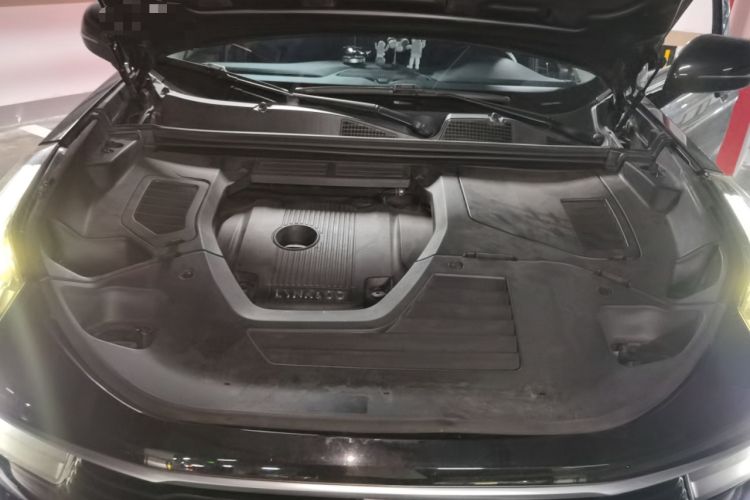Used Lynk & Co 01 2019 2.0T Two-Wheel-Drive Pro Version China VI Standard Engine Bay