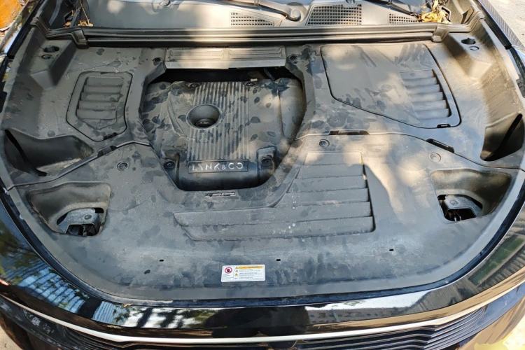Used Lynk & Co 01 2019 2.0T Two-Wheel-Drive Pro Version China VI Standard Engine Bay