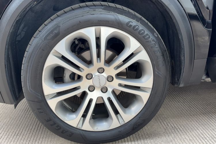 Used Lynk & Co 01 2019 2.0T Two-Wheel-Drive Pro Version China VI Standard Exterior 1