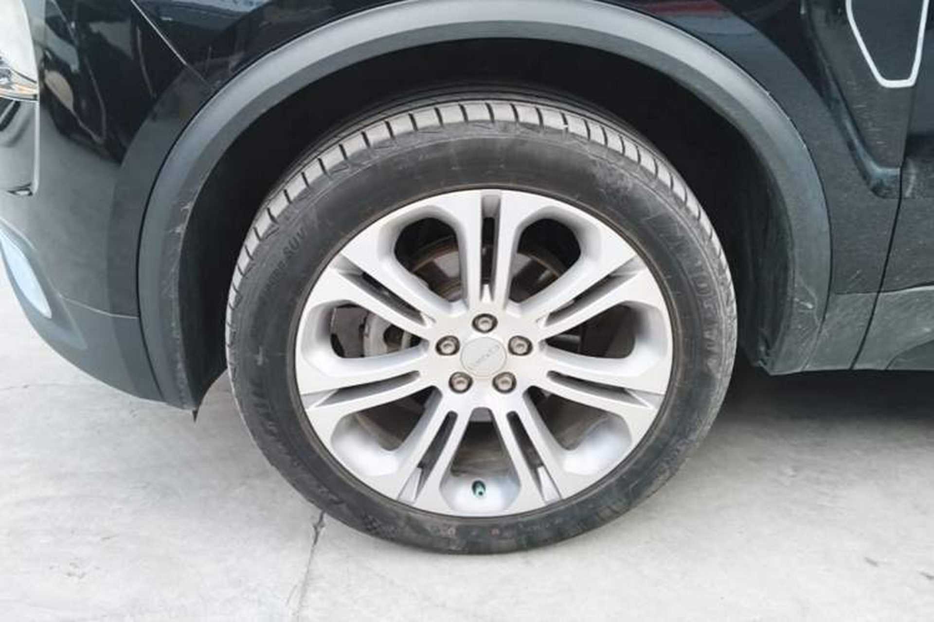 Used Lynk & Co 01 2019 2.0T Two-Wheel-Drive Pro Version China VI Standard Exterior 4