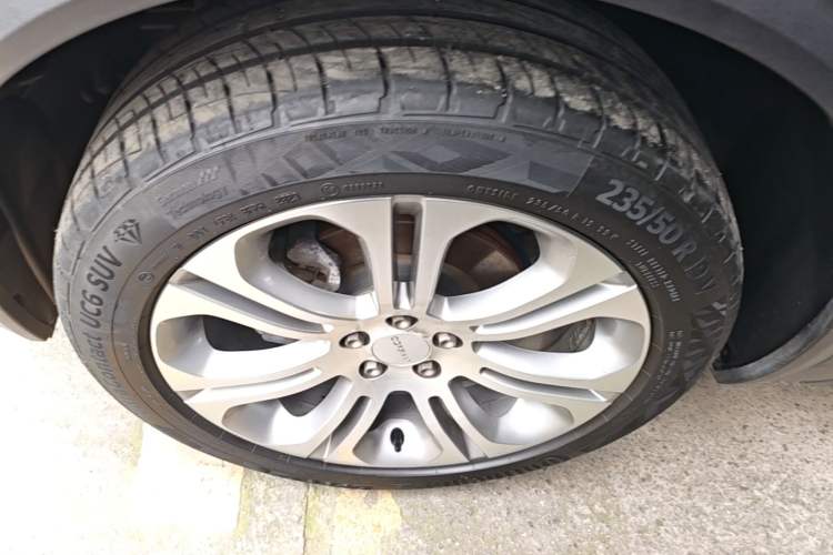 Used Lynk & Co 01 2019 2.0T Two-Wheel-Drive Pro Version China VI Standard Exterior 4