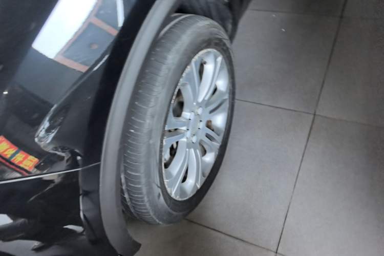 Used Lynk & Co 01 2019 2.0T Two-Wheel-Drive Pro Version China VI Standard Exterior 4