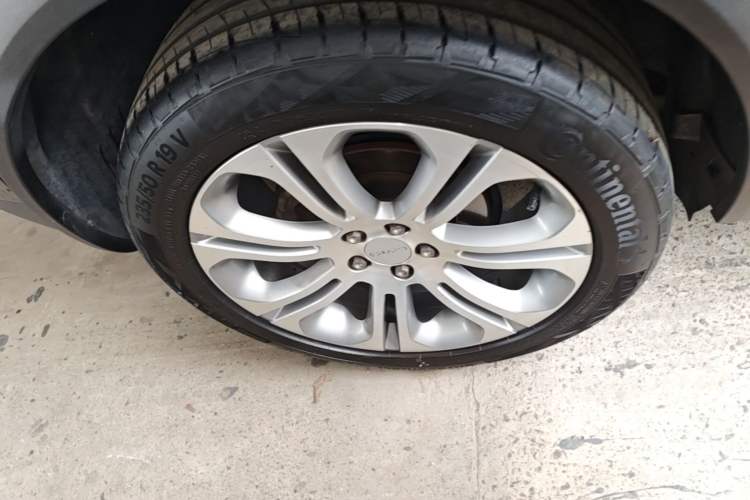 Used Lynk & Co 01 2019 2.0T Two-Wheel-Drive Pro Version China VI Standard Exterior 5
