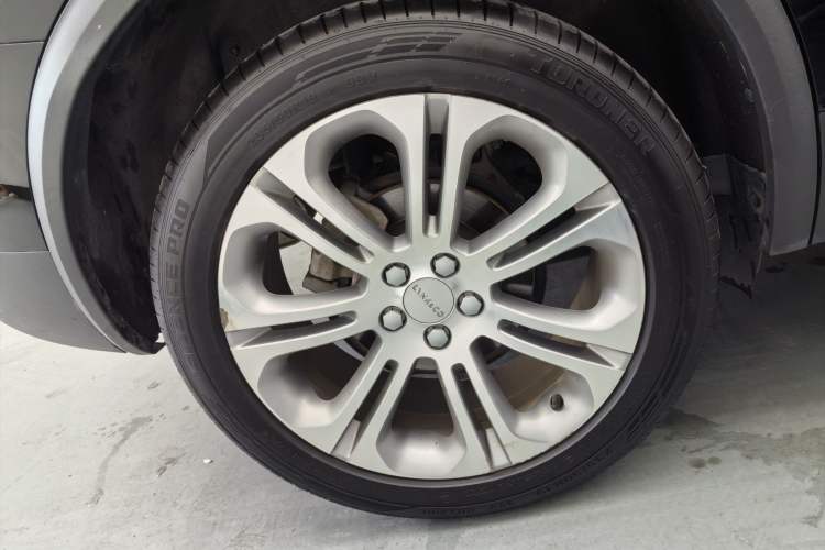 Used Lynk & Co 01 2019 2.0T Two-Wheel-Drive Pro Version China VI Standard Exterior 8