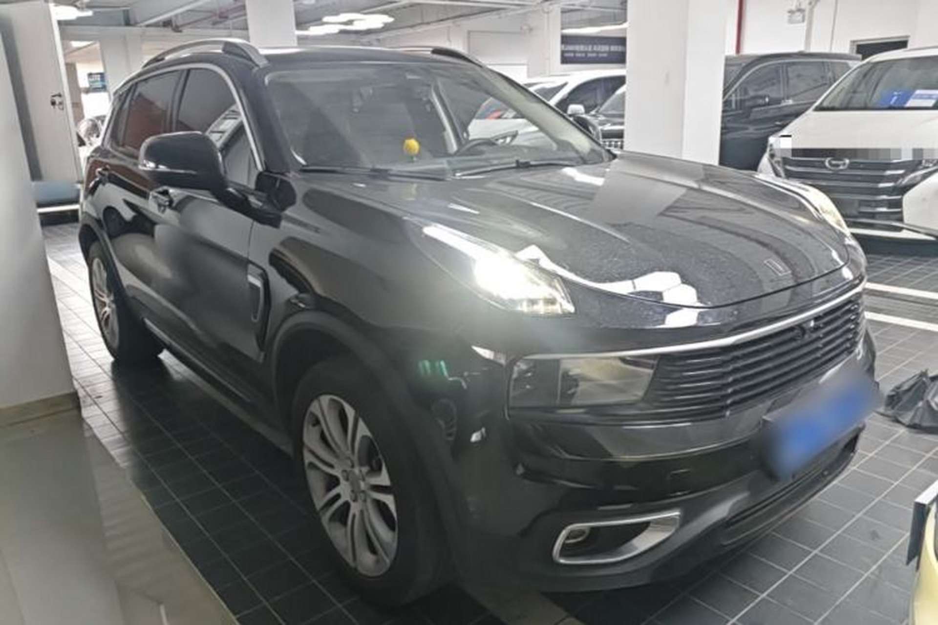 Used Lynk & Co 01 2019 2.0T Two-Wheel-Drive Pro Version China VI Standard Front Right 45 Deg
