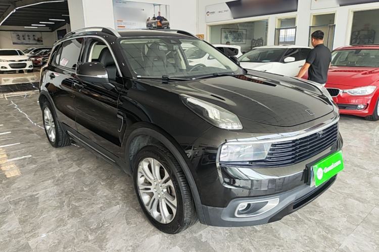 Used Lynk & Co 01 2019 2.0T Two-Wheel-Drive Pro Version China VI Standard Front Right 45 Deg