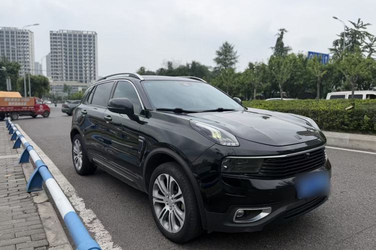 Used Lynk & Co 01 2019 2.0T Two-Wheel-Drive Pro Version China VI Standard Front Right 45 Deg